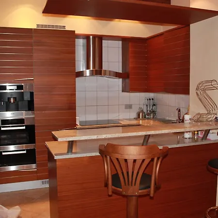 Chalet D *